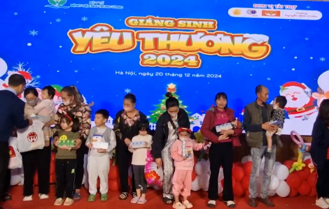 Mùa Giáng sinh ấm áp tại Bệnh viện Nhi Trung ương