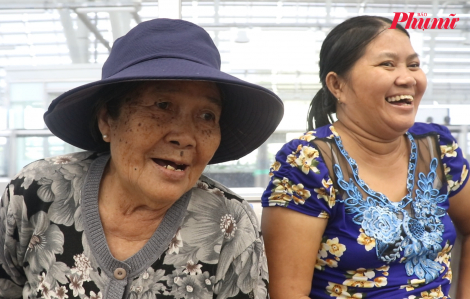 ‘Được đi metro rồi, nhắm mắt cũng mãn nguyện!’