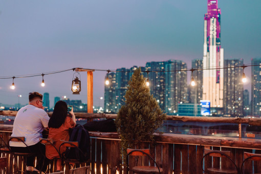 Các rooftop ngắm pháo hoa dịp tết tại TPHCM
