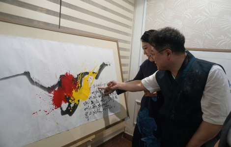 Triển lãm tranh nghệ thuật Won Chang Lee Ju Reem tại TPHCM