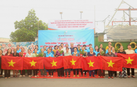 Quận 12 phát động thực hiện tuyến đường “Cờ Tổ quốc - xanh - sạch - đẹp”