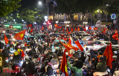 Khách Việt liên tục chốt tour đi Thái xem chung kết lượt về ASEAN Cup 2024