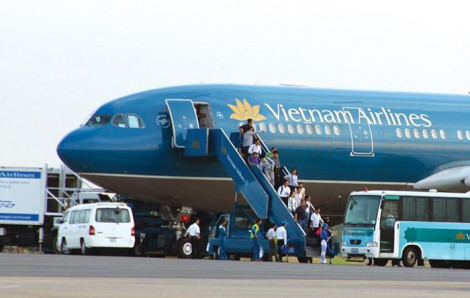 Máy bay hạ cánh khẩn xuống Đà Nẵng để cấp cứu hành khách