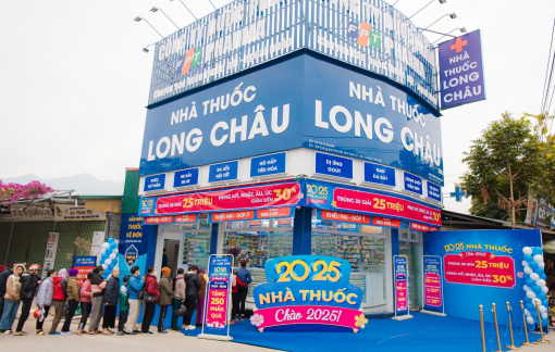 Vui tết hiếu thảo, sức khỏe gửi trao, FPT Long Châu cùng bạn yêu thương gia đình