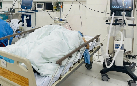 Bị hôn mê sâu khi đốt than sưởi ấm