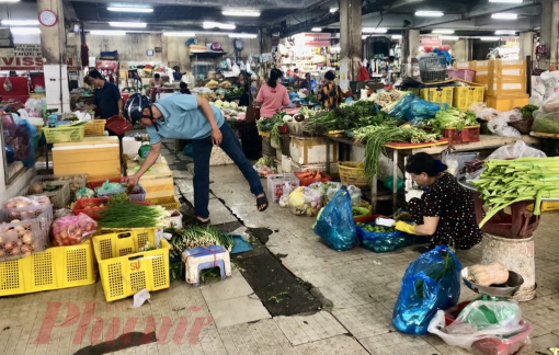 Bác sĩ cảnh báo nguy cơ ngộ độc thực phẩm ngày tết