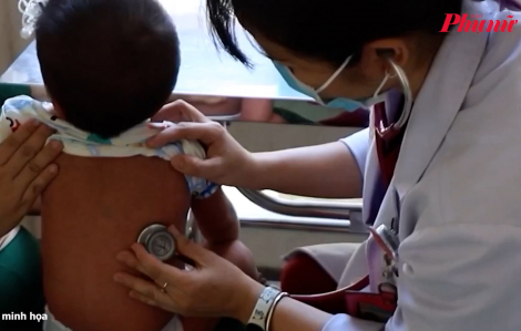 Gần 1.000 trường hợp phát ban nghi sởi trong 6 ngày nghỉ Tết Ất Tỵ