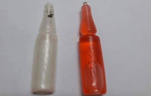 2 chị em nguy kịch vì uống chai nước lạ nhặt trên ruộng