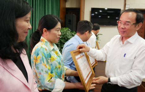 TPHCM: Nhiều lĩnh vực bứt phá tăng trưởng ngay trong tháng 1