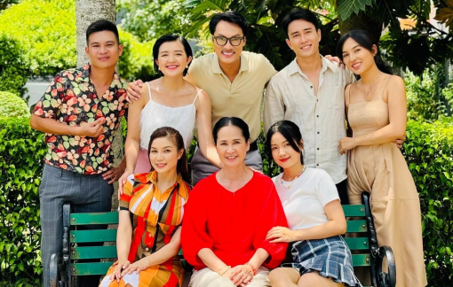 “Mẹ chồng” NSND Lan Hương lần đầu làm nữ chính phim sitcom phía Nam