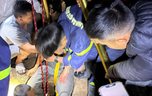 Say rượu, nam thanh niên rơi xuống giếng sâu 30m