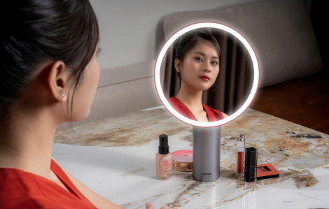 Gương trang điểm KATA Miro O2 định nghĩa lại việc làm đẹp