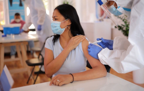 TPHCM tăng cường kiểm tra công tác an toàn tiêm chủng