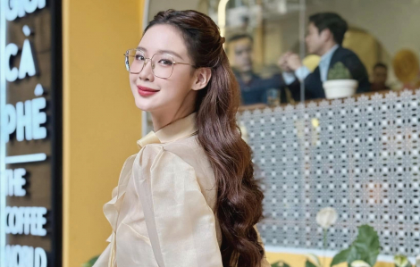 Hoa hậu Bảo Ngọc: ‘Cha mẹ dạy tôi sự kỹ tính, làm việc hết mình’