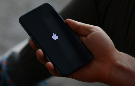 Giá iPhone chính hãng giảm mạnh