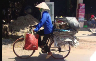 Ai ve chai, lông vịt bán… hông?