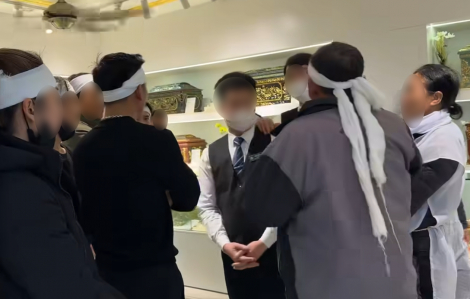 Kiểm tra công ty mai táng bị tố yêu cầu người nhà chi tiền để 'lấy xương đẹp'