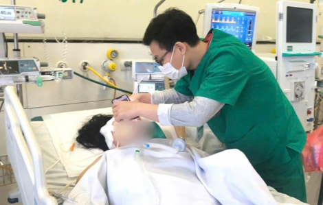 Tự mua thuốc hạ huyết áp uống, người phụ nữ bị xuất huyết não