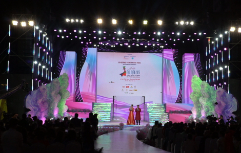 Hoa hậu Ngọc Châu hạnh phúc góp phần lan tỏa hình ảnh áo dài Việt Nam