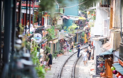 ‘Cà phê đường tàu’ có thể bị xóa sổ, cần nguồn kinh phí lớn để giải tỏa