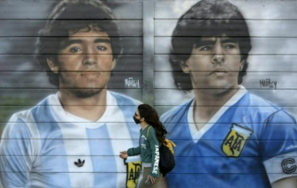 Argentina bắt đầu phiên tòa xét xử liên quan cái chết của ngôi sao bóng đá Maradona