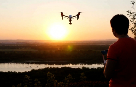 Có nồng độ cồn sẽ không được bay flycam