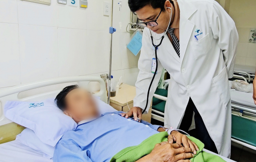 Biệt đội cấp cứu tại nhà kịp thời cứu sống bệnh nhân sau 10 phút ngưng tim nguy kịch