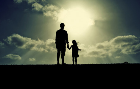 Chồng cũ xin được nối lại tình cảm với con