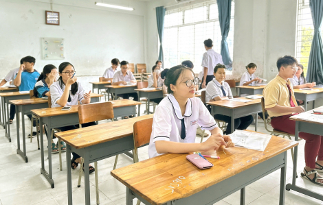 Tuyển sinh đại học năm 2025: Xuất hiện nhiều tổ hợp “lạ”