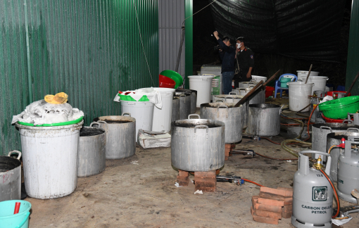 200 cảnh sát triệt phá đường dây ma túy khủng do người Trung Quốc cầm đầu