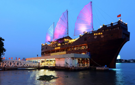 Ngân hàng bán đấu giá nhà hàng nổi Elisa để thu hồi nợ