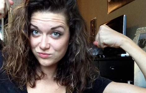 ‘Nữ hoàng phòng gym’ ra đi ở tuổi 28, gia đình tin nguyên nhân là do nước tăng lực