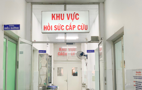 6 người đàn ông nhập viện nghi ngộ độc rượu trái cây