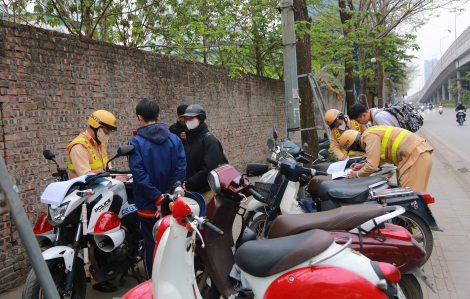 Hà Nội tăng cường kiểm tra học sinh vi phạm trật tự an toàn giao thông