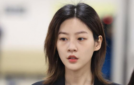 Bạn trai cũ và chồng của Kim Sae-ron lên tiếng