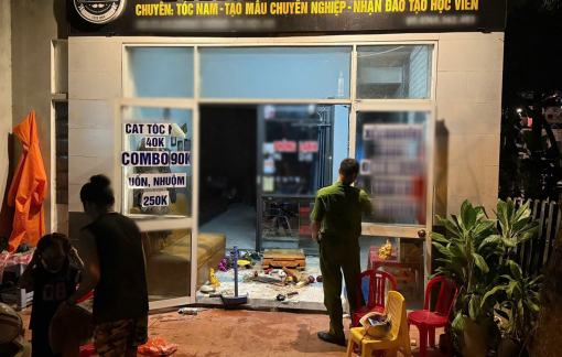 Mời làm việc 3 đối tượng đập phá tiệm cắt tóc gây xôn xao ở Hội An