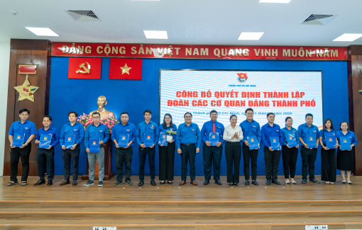 Thành lập Đoàn các cơ quan Đảng và Đoàn UBND TPHCM