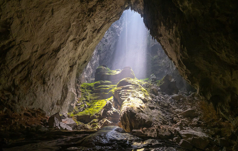 Hang Đoòng vào top 9 địa điểm 'siêu thực' của thế giới