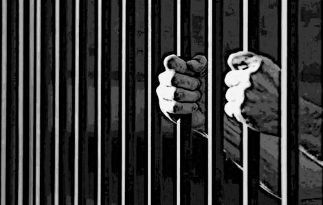 Làm 'chuyện người lớn' với bé gái 11 tuổi, bị tuyên hơn 2 năm tù