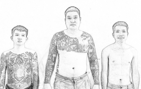 Bắt khẩn cấp nhóm xăm trổ chặn ô tô, đánh trúng mặt bé trai 2 tuổi