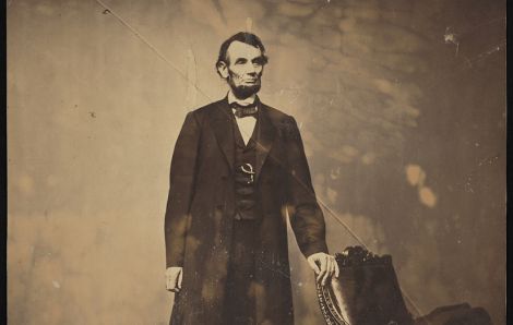 Giải mã chuyện tâm linh trong Nhà Trắng nước Mỹ