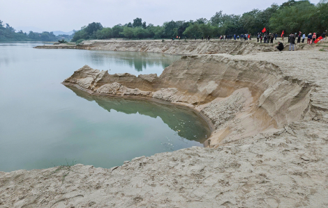 Vụ dân đánh trống phản đối khai thác cát: Cắt giảm diện tích mỏ