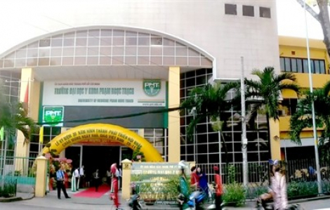 Thành ủy TPHCM thi hành kỷ luật đối với 1 tổ chức đảng, 3 đảng viên