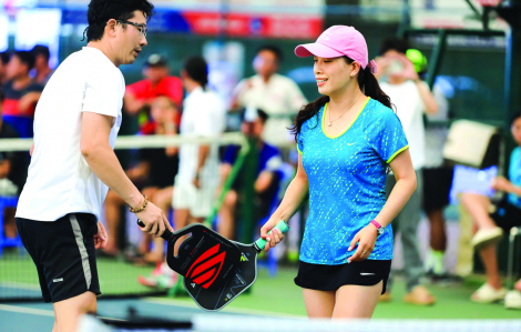 Ngày càng có nhiều cán bộ, công chức "bị" pickleball chinh phục