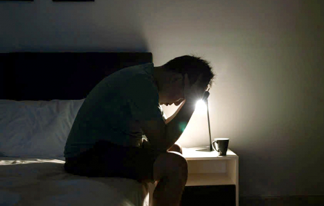 Rối loạn giấc ngủ, người trẻ hóa “người trời”