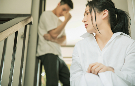 Đổ vỡ hôn nhân do bố quá chiều?