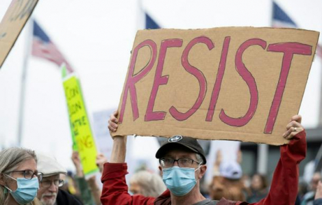 Hàng ngàn người biểu tình tại thủ đô Washington để phản đối Tổng thống Mỹ Donald Trump