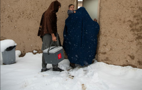 Luật lệ "phải có đàn ông đi cùng" đang giết chết các bà mẹ và trẻ sơ sinh Afghanistan