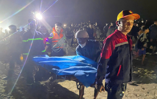 Tìm thấy thi thể 1 học sinh đuối nước trên biển Quảng Nam