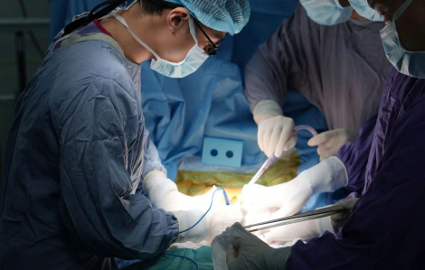 Cuộc đời mới của 2 bệnh nhân suy thận giai đoạn cuối